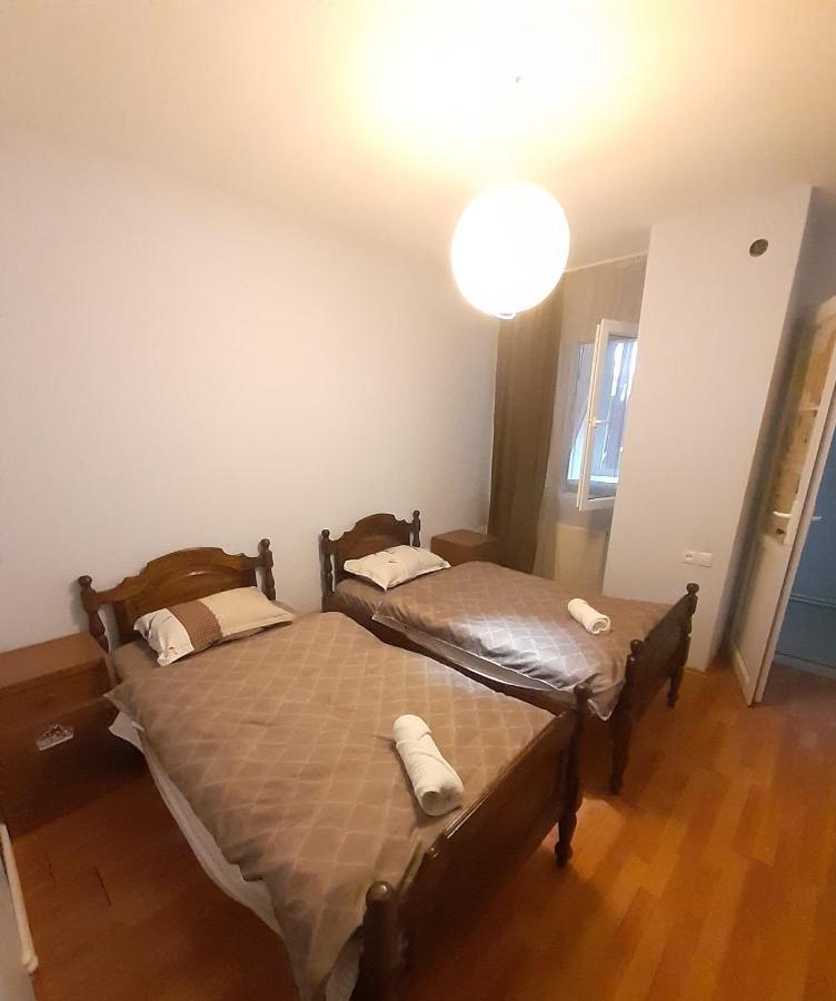 Lost Inn Kazbegi Hostel Экстерьер фото